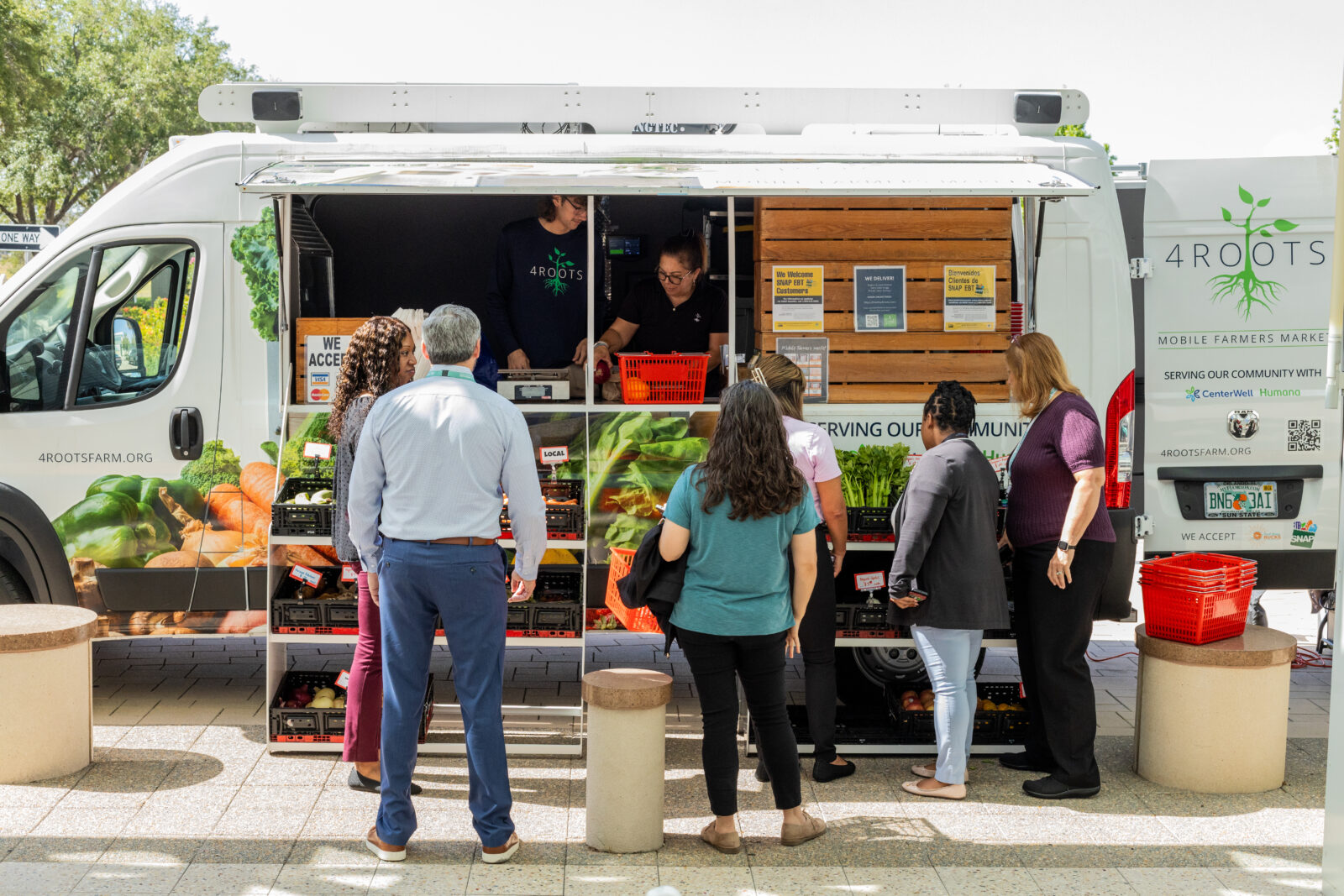 4Roots Mobile Market